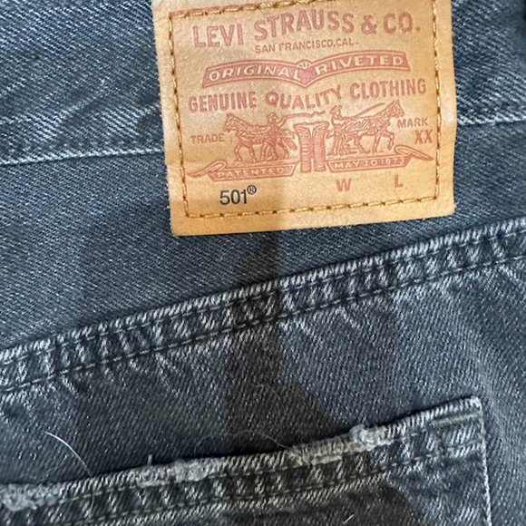 Levi's premium 501 Jeans - Picture 3 of 6